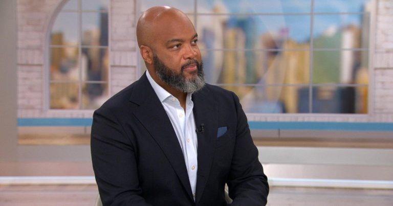 Trymaine Lee examines the toll of violence in new book “A Thousand Ways to Die”