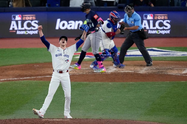 Blue Jays beat Mariners in Game 7 of ALCS, now face Dodgers in World Series