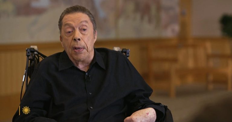 Extended interview: Tim Curry – CBS News